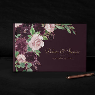 Moody Passions   Dramatische Paarse wijnroos boeke Gastenboek
