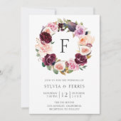 Moody Plum Floral en Fig Wreath Monogram Wedding Kaart (Voorkant)
