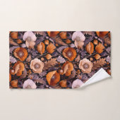 Moody poppies on black pattern bad handdoek (Handdoek)