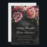 Moody Romantic Pink Floral Bouquet op Black Kaart<br><div class="desc">Romantisch en humeurig, deze formele trouwuitnodiging is perfect voor een geavanceerde moderne bruiloft. Het vochtige bloemontwerp is voorzien van een natuurlijke bouquet van wazige roze en stoffige lavenderbloemen met donkergroene bladeren in een luxe vorm op een donkerzwarte achtergrond. Alle trouwgegevens kunnen worden aangepast aan de behoeften van uw speciale dag....</div>