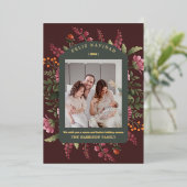 Moody Winter Floral Border Feliz Navidad Folie Feestdagenkaart (Staand Voorkant)