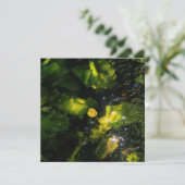 Moody Yellow Water Lily in sparkling light Feestdagenkaart (Staand voorkant)