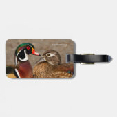 Mooi aanraakmoment tussen houten eenden bagagelabel (Achterkant horizontaal)