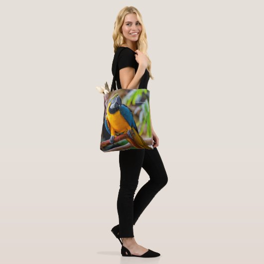 Mooi blauw en Gold Macaw Tote Bag (Op model)