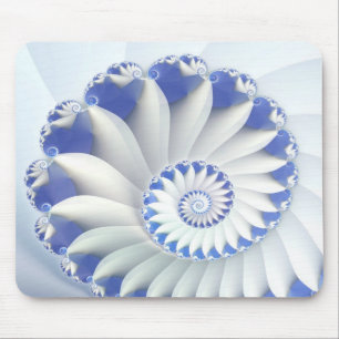 Mooi Blauw & Wit Fijn Fractal van Shell van het Muismat
