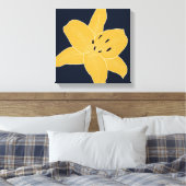 Mooi bloemontwerp Lily No. 1 Canvas Afdruk (Insitu (Slaapkamer))