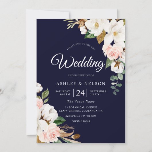 Mooi Blooming White en Blush Floral Wedding Kaart (Voorkant)