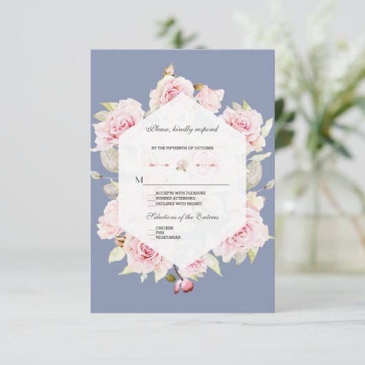 Mooi blozend bloem geometrisch stoffig blauwe trou RSVP kaartje (Staand voorkant)