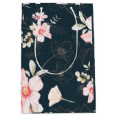 Mooi Blush Bloemen Patroon Blauw Medium Cadeauzakje (Voorkant)