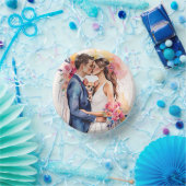 Mooi bruidspaar met Schattige grappig Papieren Kommen (Feest)