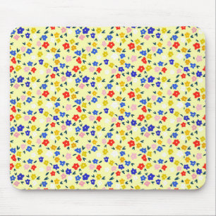 Mooi Delicaat Mooie Bloemen op Pastelgeel Muismat