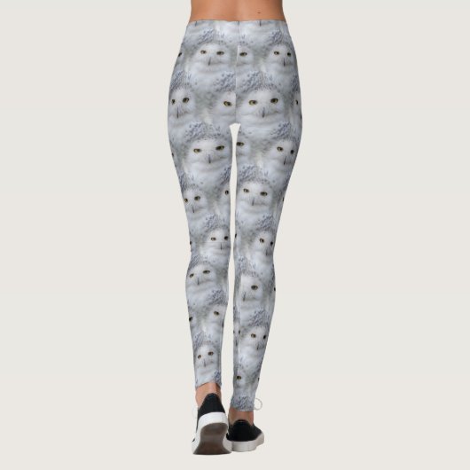 Mooi, drommelig en Serene Snowy Owl Leggings (Achterkant)