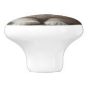 Mooi Fluffy Wit Kat met Halsband Keramische Knop (Zijkant)