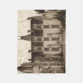 Mooi Frans Chateau in Sepia Tones Fleece Deken (Voorkant)