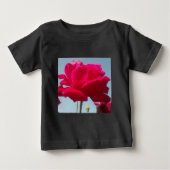 Mooi hemels Roos rood tegen blauw (Voorkant)