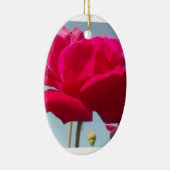 Mooi hemels Roos rood tegen blauw Keramisch Ornament (Rechts)