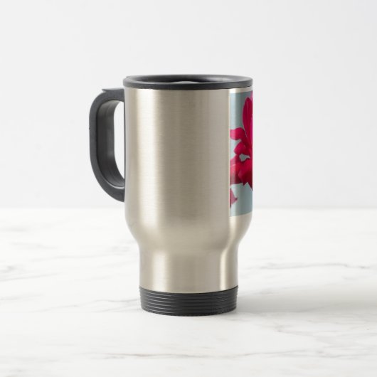 Mooi hemels Roos rood tegen blauw Reisbeker (Voorkant links)