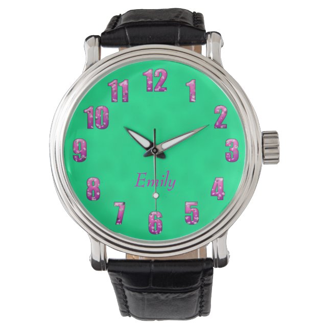 Mooi horloge met roze florale getallen en naam (Voorkant)