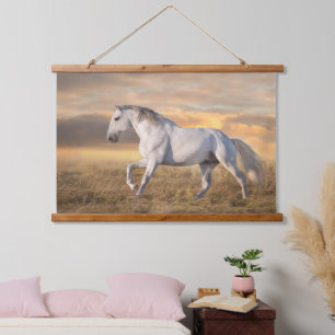 Mooi Iberisch Paard in de wei bij zonsondergang Hangend Wandkleed