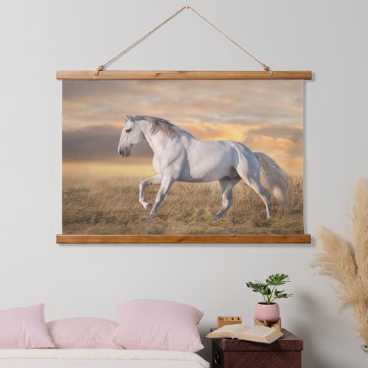 Mooi Iberisch Paard in de wei bij zonsondergang Hangend Wandkleed (Slaapkamer)