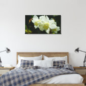 Mooi in het wit canvas afdruk (Insitu (Slaapkamer))