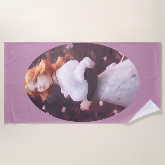 Mooi jong meisje van roze bloemen portret strandlaken (Voorkant)