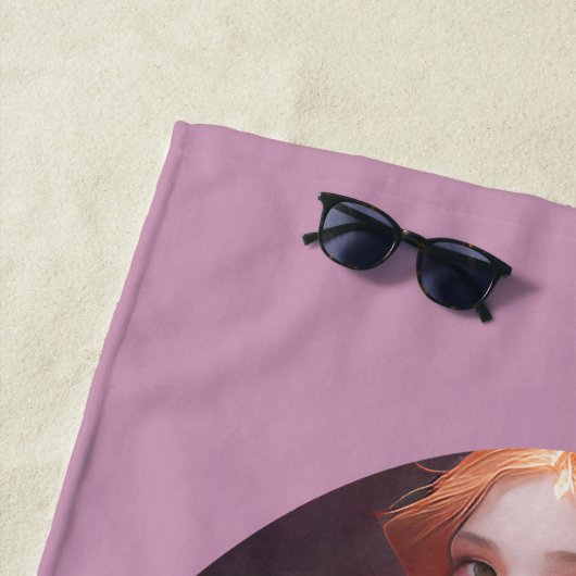 Mooi jong meisje van roze bloemen portret strandlaken (In situ)