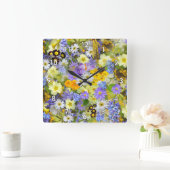 Mooi kleurrijk bed van bloemen vierkante klok (Huis)