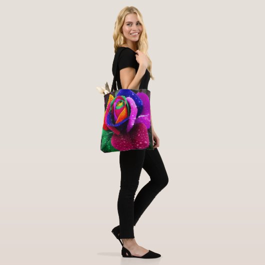 Mooi kleurrijk regenboogRoos Tote Bag (Op model)
