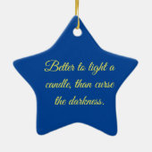 Mooi licht op lange knuffel. keramisch ornament (Achterkant)