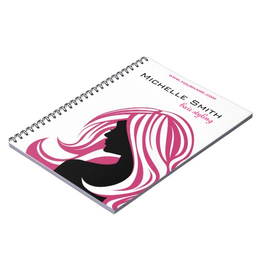 Mooi meisje met het roze brandmerken van notitieboek (Linkerzijde)