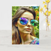 Mooi Meisje met Zonnebril Reflectie Bloemen Kaart (Gele Bloem)