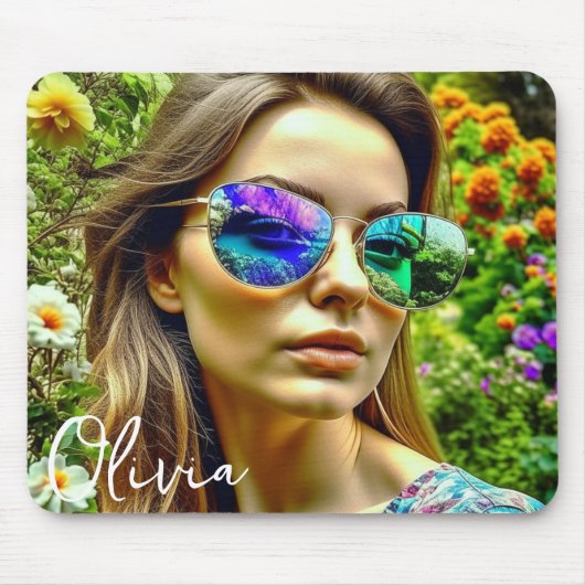 Mooi Meisje met Zonnebril Reflectie Bloemen Muismat (Voorkant)