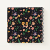 Mooi modern donker bloempatroon monogram notitieboek (Achterkant)