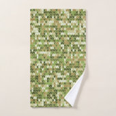 Mooi oma gebreid patroon in groene olijf kleur bad handdoek (Handdoek)