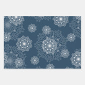 mooi omslagpapier met sneeuwvlokken in de winter inpakpapier vel (Voorkant 3)
