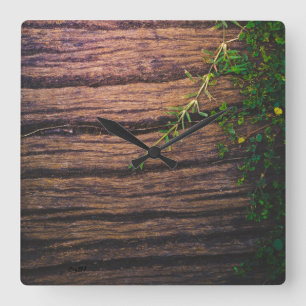 Mooi oud hout vierkante klok