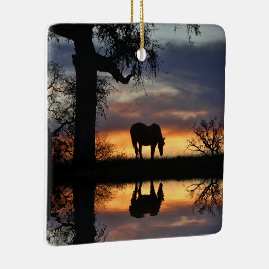 Mooi paard en water keramisch ornament (Rechts)