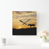 Mooi paard in de Sunset Clock Vierkante Klok (Huis)