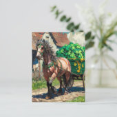 Mooi paard trekt een lading Shamrocks Briefkaart (Staand voorkant)