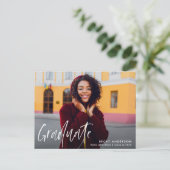 Mooi script Modern afstuderen aankondiging Briefkaart (Staand voorkant)
