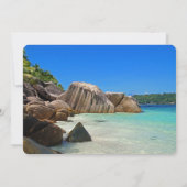 Mooi tropisch Zee Rocky Coastline Wedding Kaart (Achterkant)