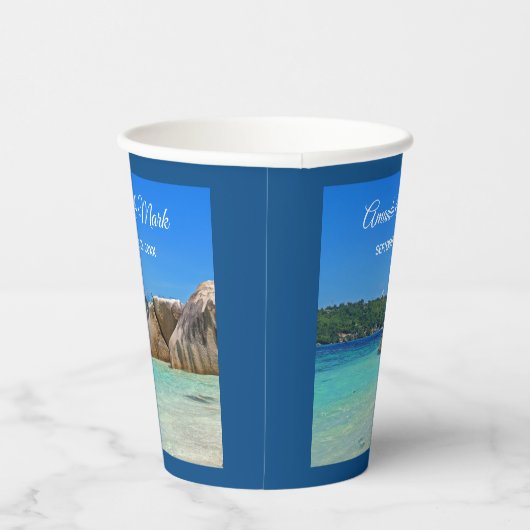 Mooi tropisch Zee Rocky Coastline Wedding Papieren Bekers (Rechts)