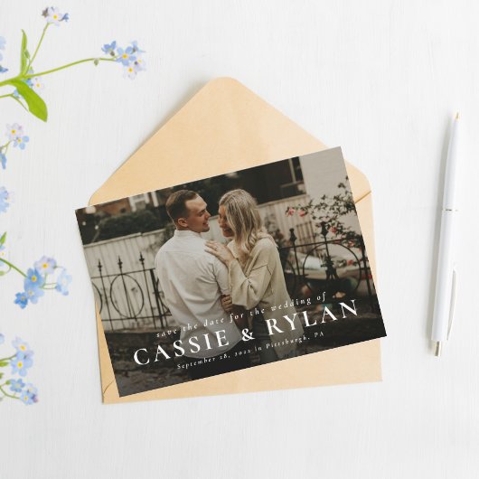 Mooi uitgevoerde simpele save the date fotokaart