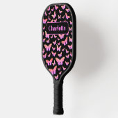 Mooi Vlinderpatroon Monogram Naam Roze Pickleball Paddle (Links)