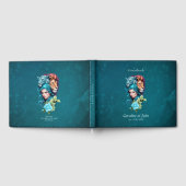 Mooi vrouwenhoofd met expressieve ogen gastenboek (Volledig)