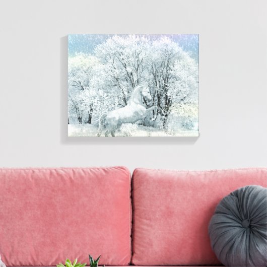 Mooi wit paard in sneeuw canvas afdruk (Insitu (Woonkamer))