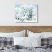 Mooi wit paard in sneeuw canvas afdruk (Insitu (Slaapkamer))