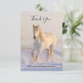 Mooi wit paard rennen in de sneeuw dank u bedankkaart (Staand voorkant)