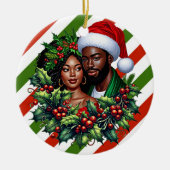 Mooi zwart paar Holly kerstkrans kunst Keramisch Ornament (Voorkant)